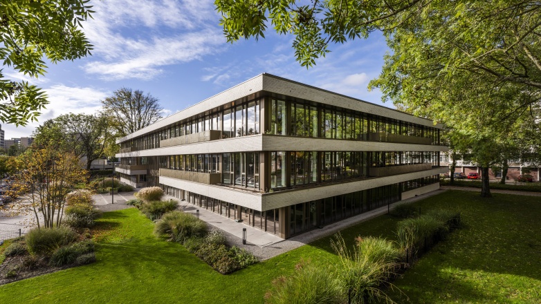 Exterior office