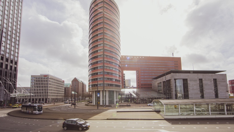 Foto 1 de la Wilhelminaplein 1-40 en Róterdam