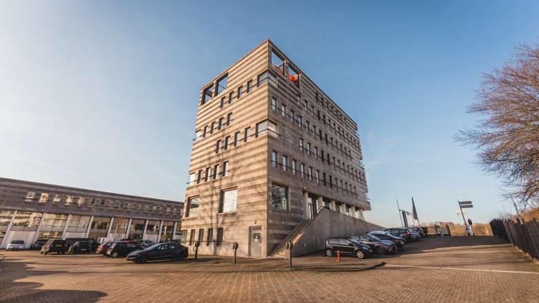 Exterior office