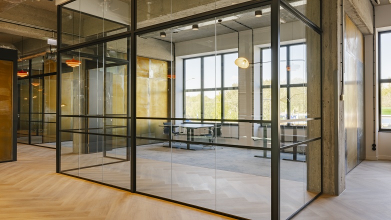 Foto 16 van Haarlemmerstraatweg 13 in Halfweg