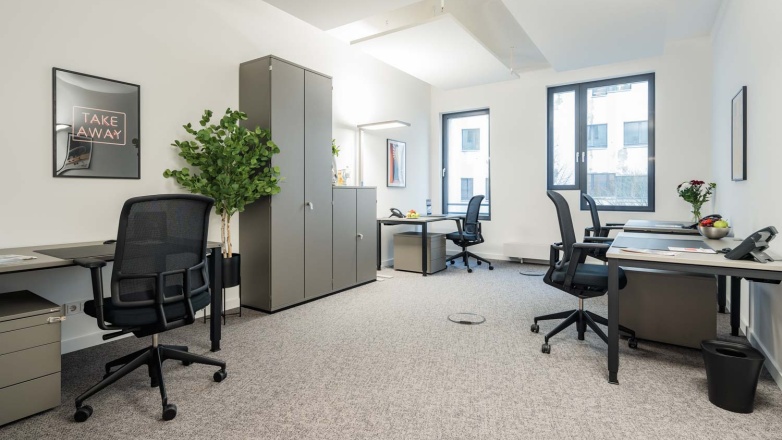 Foto 18 der Überseeallee 1 in Hamburg