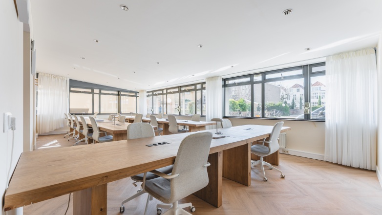 Foto 1 van Zeestraat 100 in Den Haag