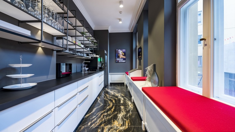 Foto 7 di Kurfürstendamm 15 ad Berlino