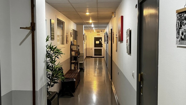 corridor 