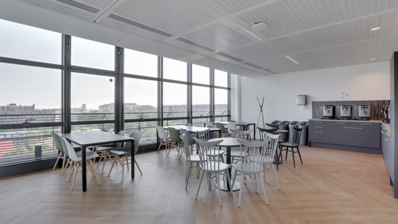 coffe room 11 Boulevard Romain Rolland