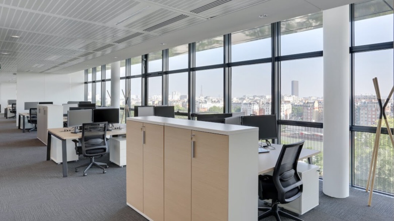 storage 11 Boulevard Romain Rolland