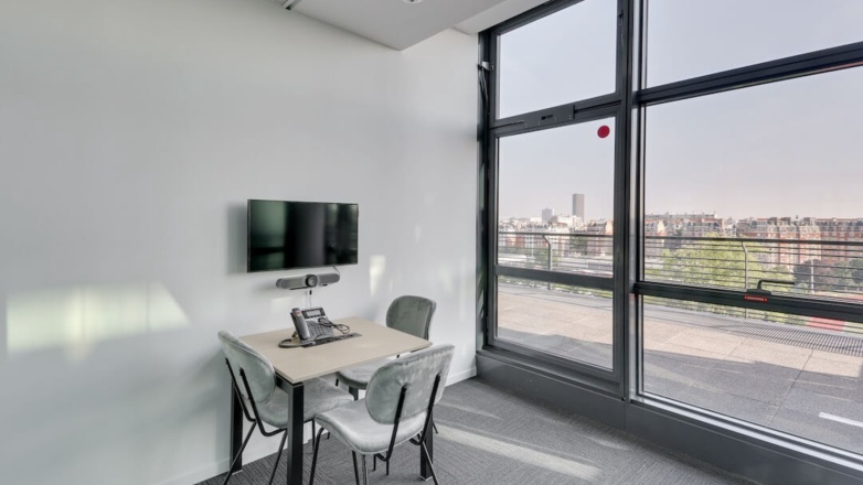 little office 11 Boulevard Romain Rolland