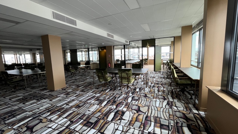 shared area 11 avenue Dubonnet