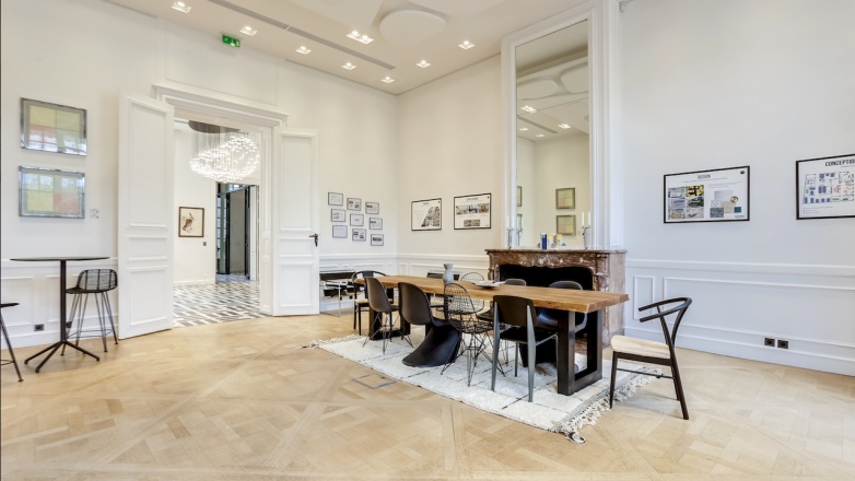 Meeting room 19 rue Michel le Comte