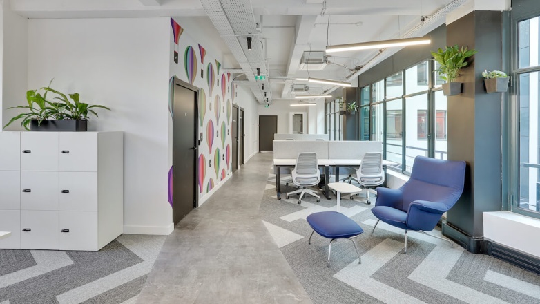 corridor 19 rue Poissonnière 