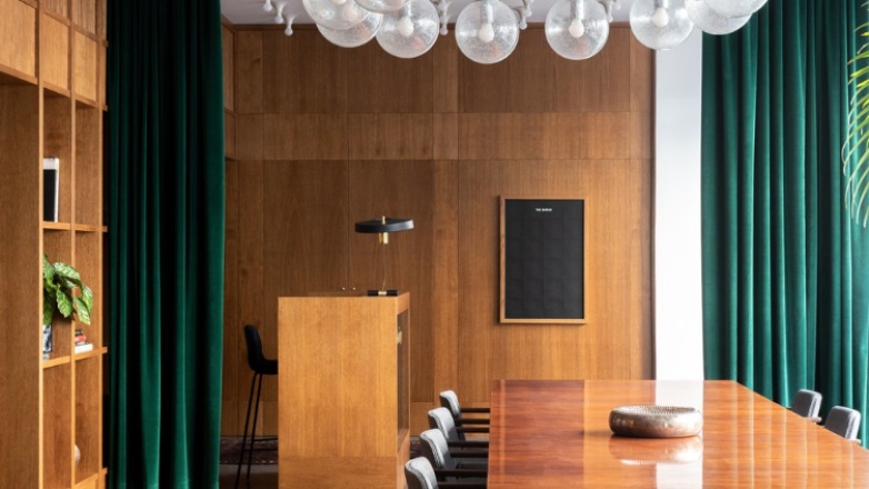 Meeting room 25 rue du 4 Septembre