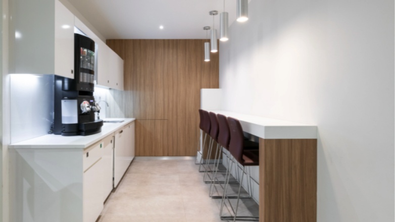 coffee area 28 Rue de l'Amiral Hamelin