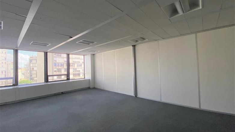 spacious offices space