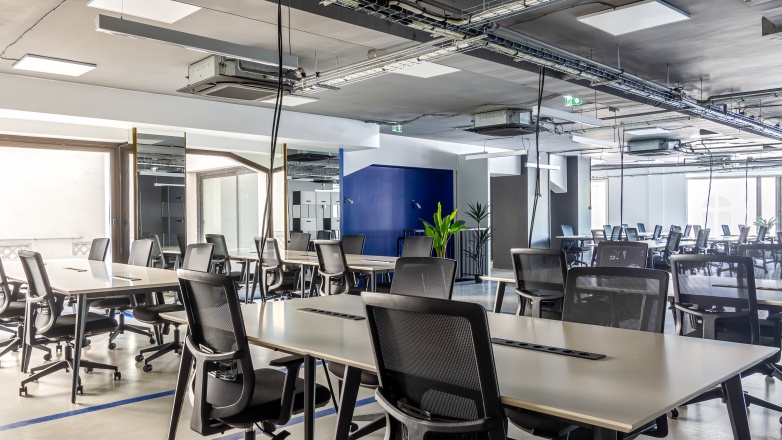 open space 4-10 avenue de la Grande Armée