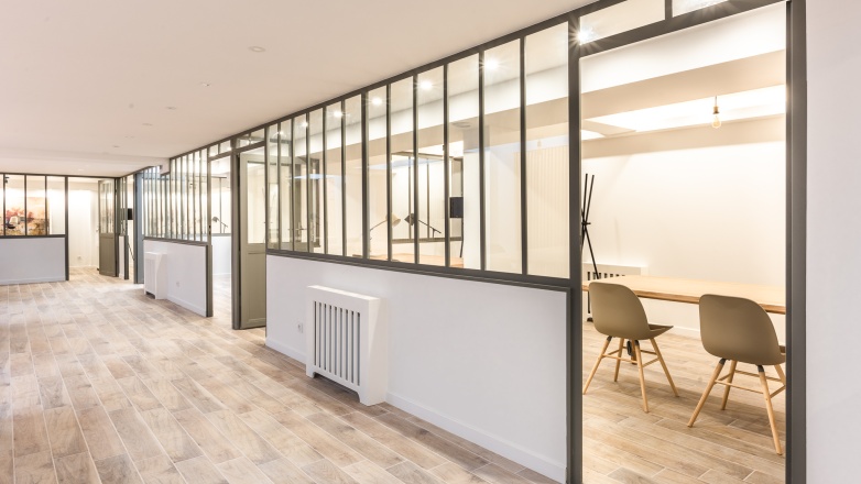 corridor 42 rue de l'Aqueduc