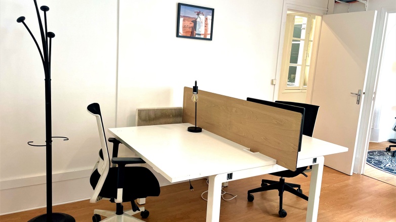 little office 43 rue d'Aboukir