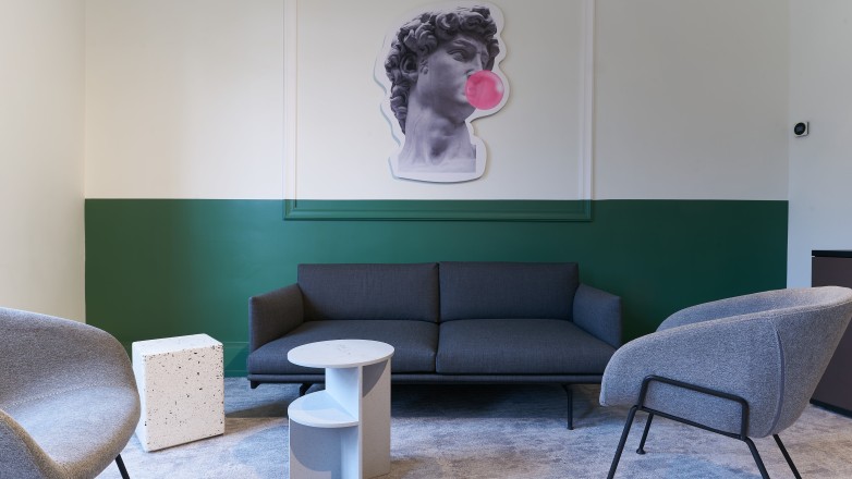 relaxation area 4 avenue Georges Mandel