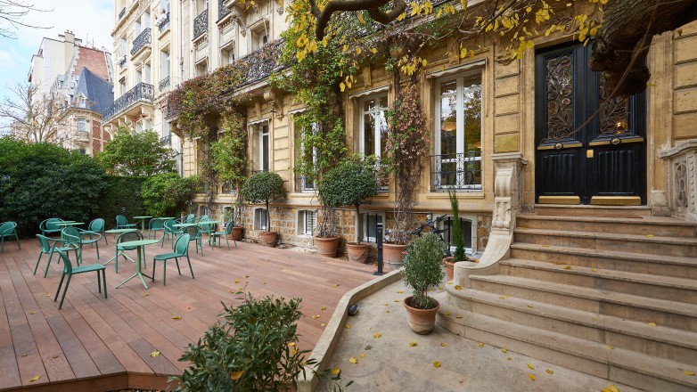 terrace 4 avenue Georges Mandel