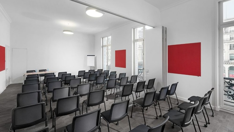 conference room 4 place de l'Opéra