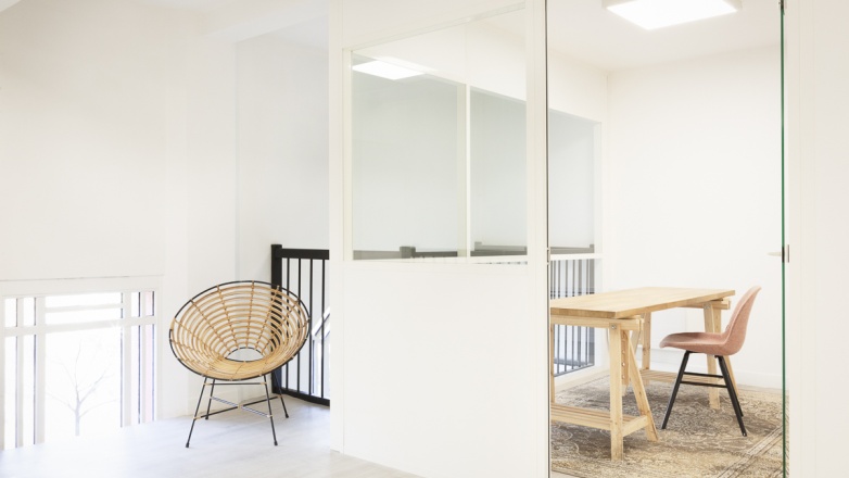 private office 52 boulevard Voltaire