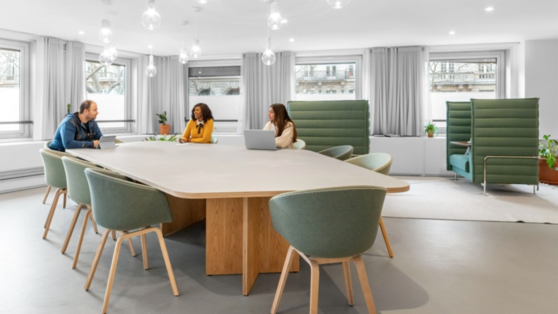 meeting room 54-56 Avenue Hoche