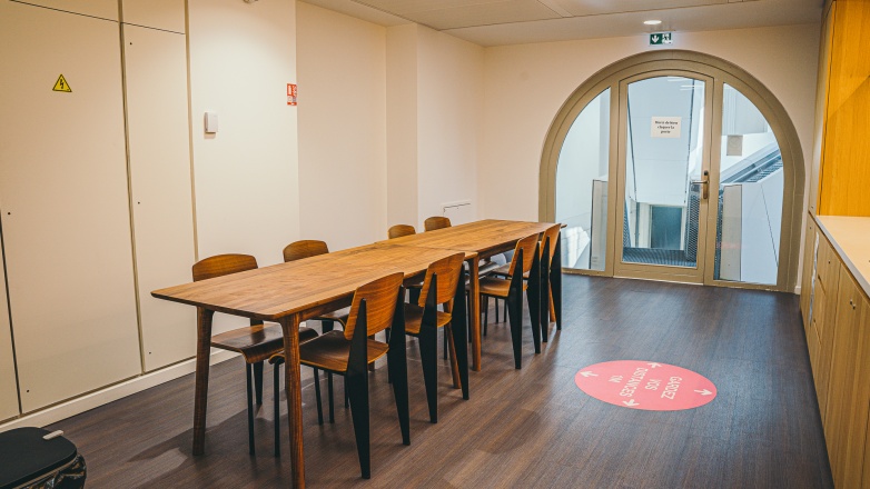 lunch area 54 Rue de Londres