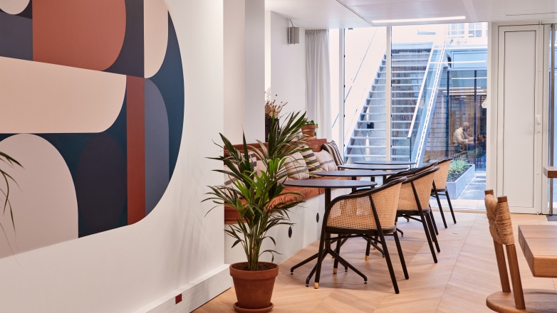 lunch area 7 rue Magdebourg