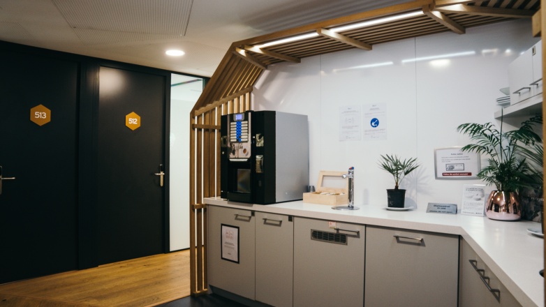 kitchen 7 rue Meyerbeer