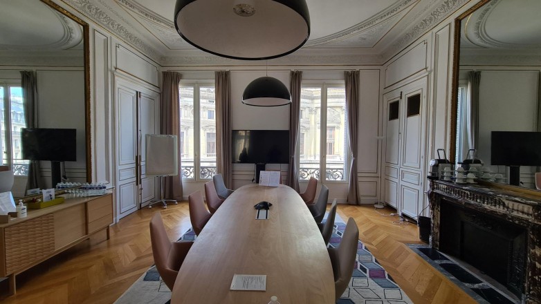 Meeting room 7 rue Meyerbeer