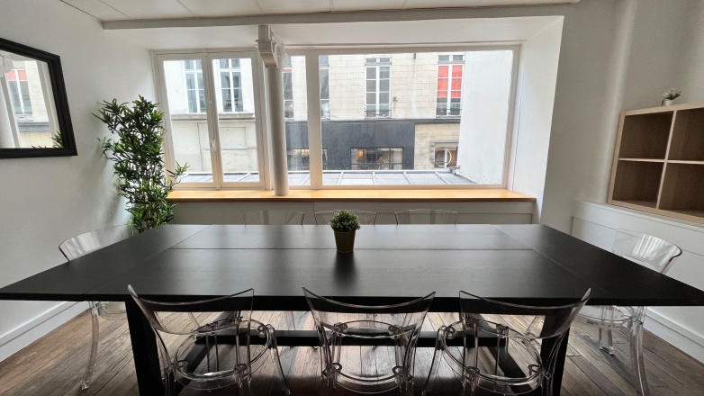 Meeting room 7 rue de Clery