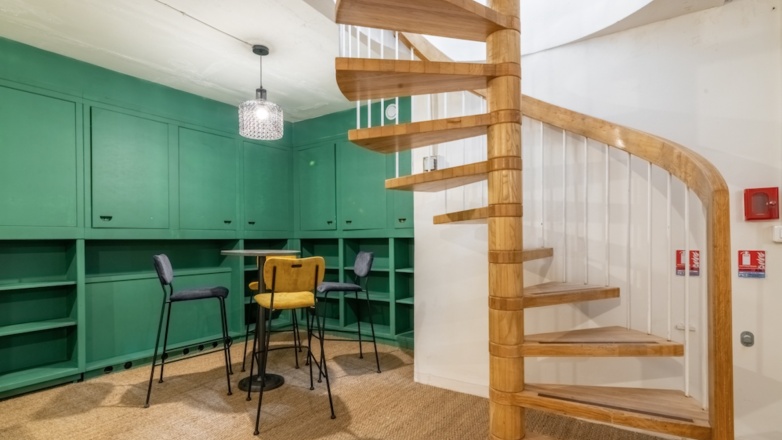 coffee area 8 rue Auber