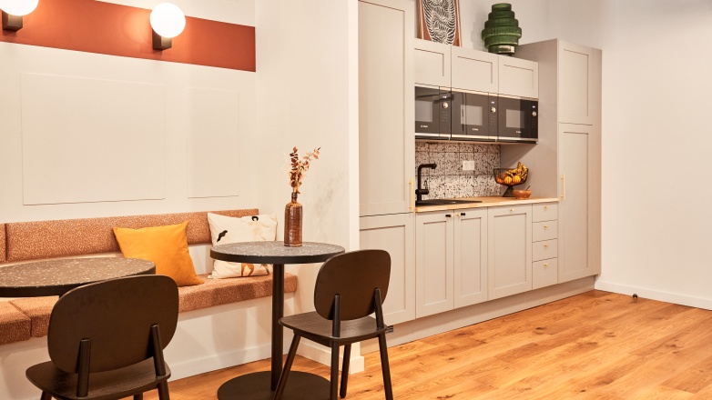 lunch area 9 rue des Filles Saint Thomas