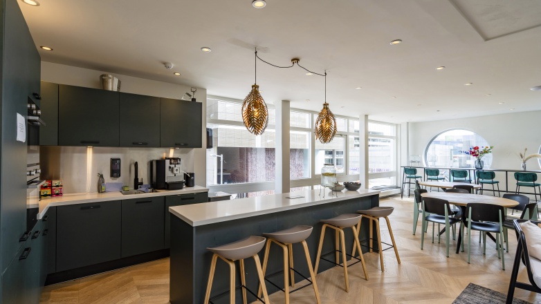 Foto 17 van Tommaso Albinonistraat 7 in Amsterdam