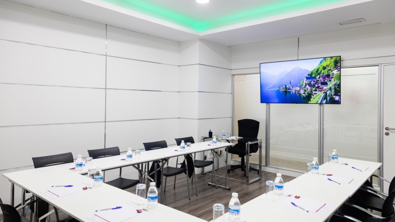 Meetingroom in U-shape