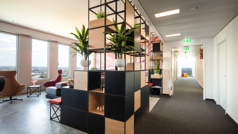 Photo 9 de Alfred-Herrhausen-Allee 3 5 à Eschborn