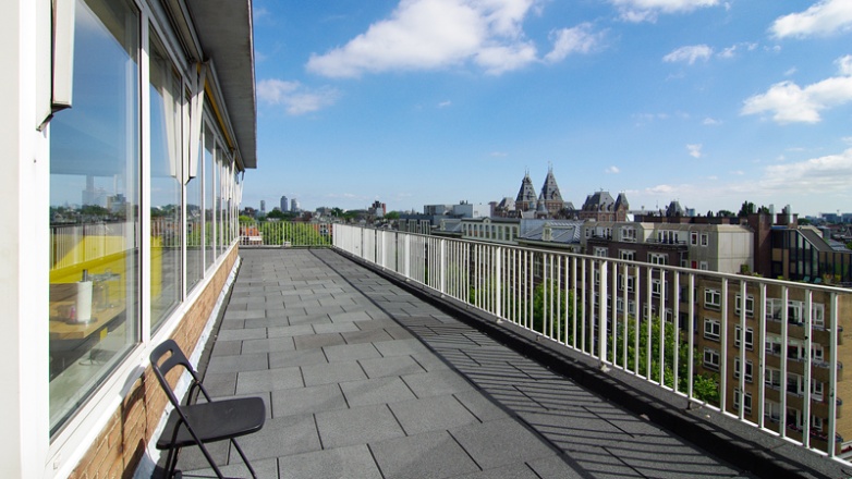 Exterior office