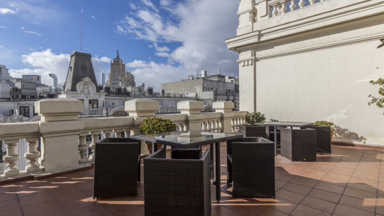 Roofterrace with a great view