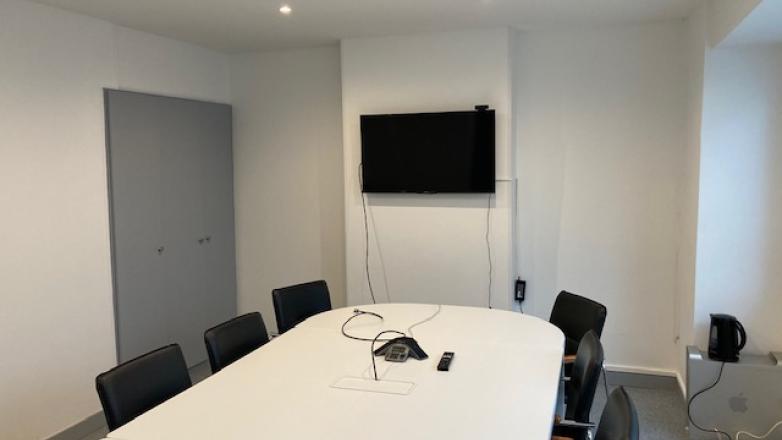 Meeting room Rue de Chezy 6