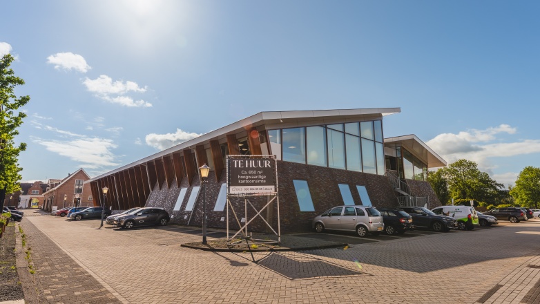 Exterior office