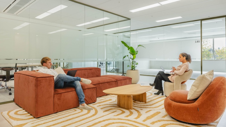 Photo 12 de Basisweg 30 à Amsterdam