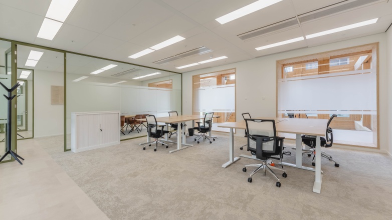 Photo 25 de Basisweg 30 à Amsterdam