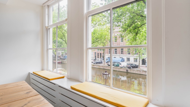 Werkruimte in het kantoor aan de Herengracht 221 in Amsterdam