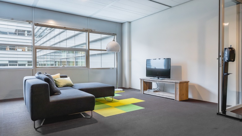 Foto 16 van John M.Keynesplein 1-27 in Amsterdam