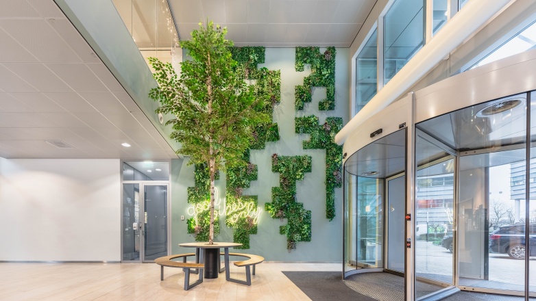 Reception and enterance