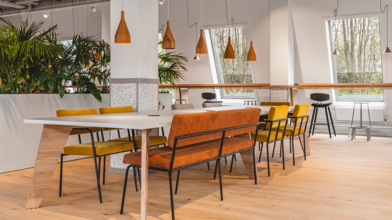 Communal space in office building 