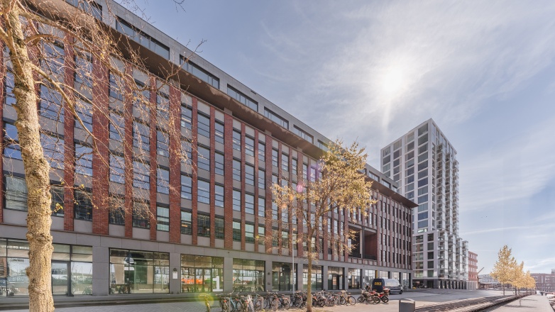 Exterior office