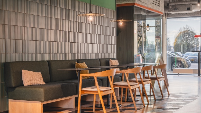 Foto 12 van Radarweg 60 in Amsterdam