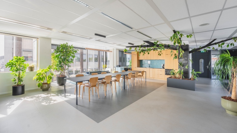 Foto 3 van De Ruijterkade 6 in Amsterdam