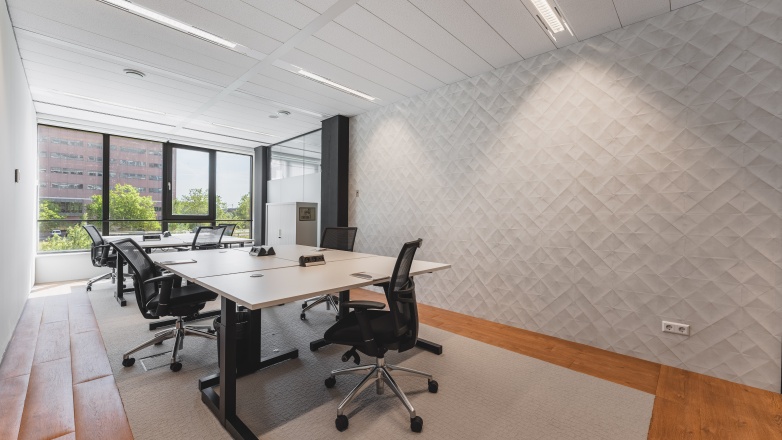 Foto 4 di Thomas R. Malthusstraat 1-3 ad Amsterdam