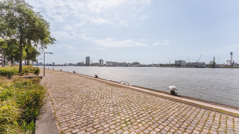 Foto 19 van Lloydkade 865 in Rotterdam